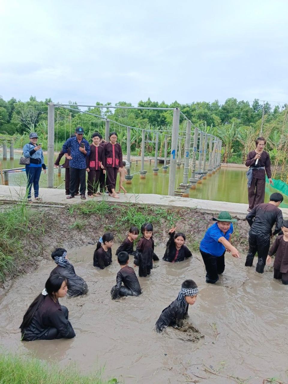 Bungalow - Farmstay Hoa Rung U Minh Ca Mau Bagian luar foto