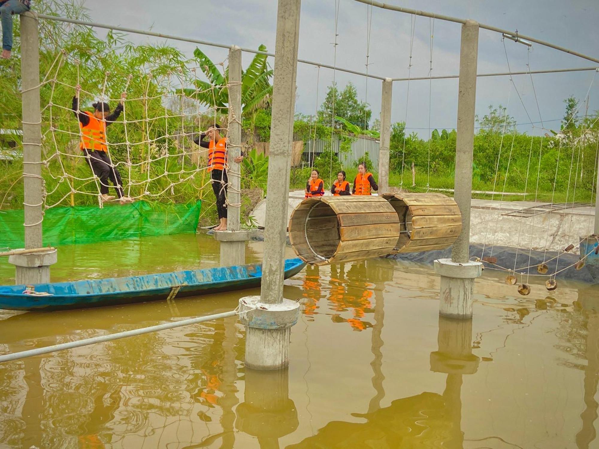 Bungalow - Farmstay Hoa Rung U Minh Ca Mau Bagian luar foto